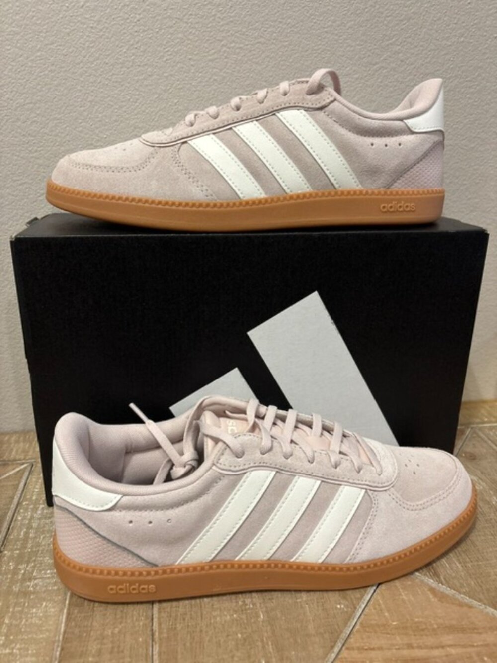NEW adidas Breaknet Sleek Putty Mauve Core White Gum Sneakers Women 10 - Picture 2 of 6